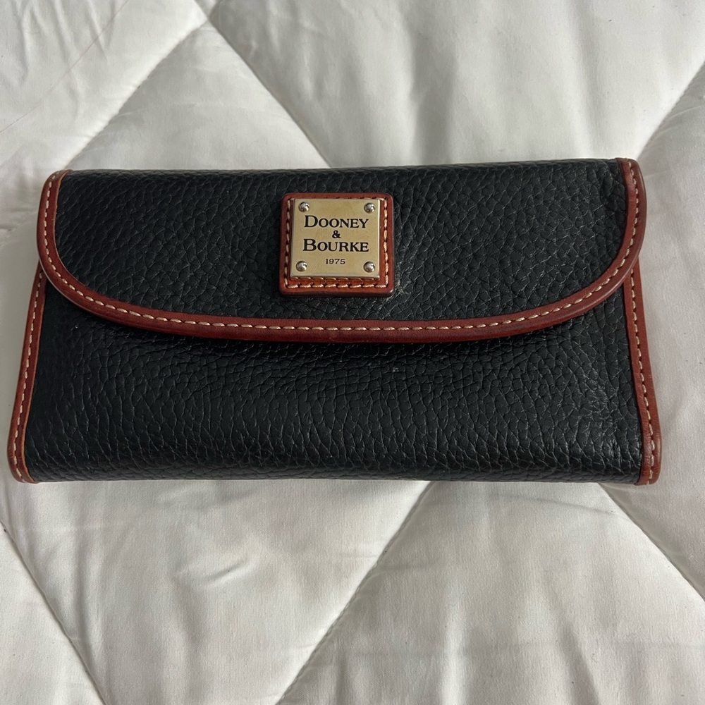 Dooney & Bourke Black Leather Wallet